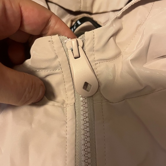 Zara retro pastel pink, off white and blue rubberized hooded jacket EUC - Picture 7 of 12